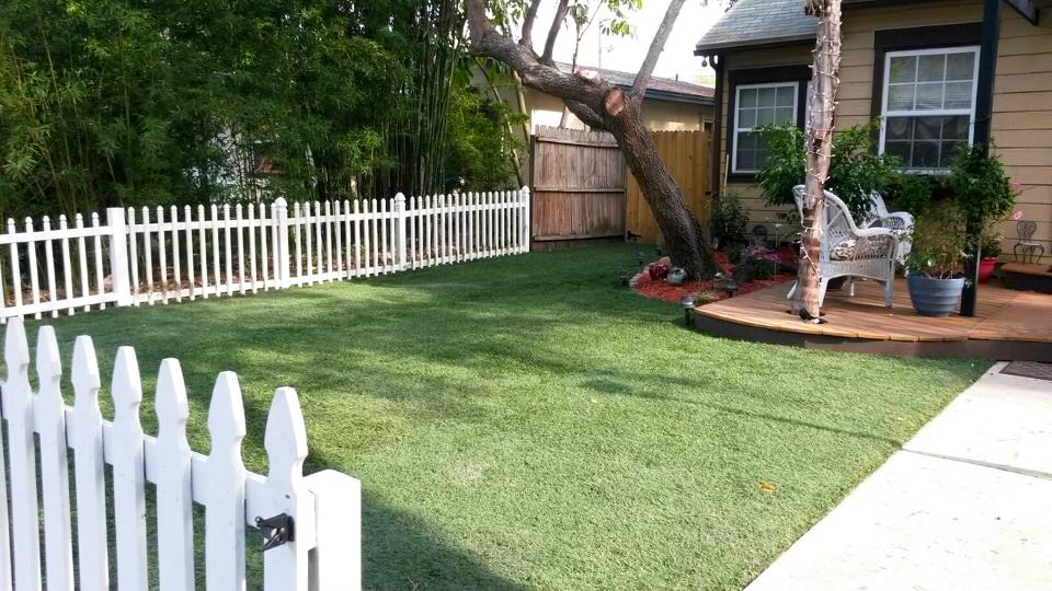 5 Tips To Keep Artificial Grass Looking Great When It Rains 5 Tips To Keep Artificial Grass Looking Great When It Rains